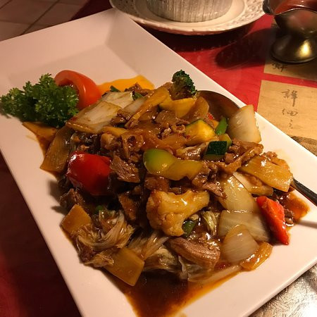 Vuorela餐馆和美食-Dragon Sheng