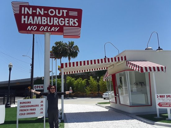 Original in-N-Out Replica-鲍德温公园必去景点