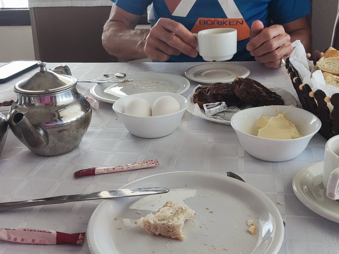 Hotel & Restaurant Les Grottes主图