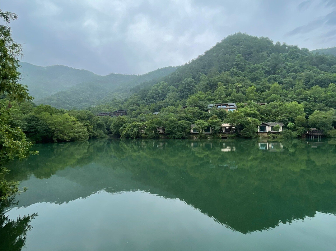 杭州富春开元芳草地乡村酒店主图