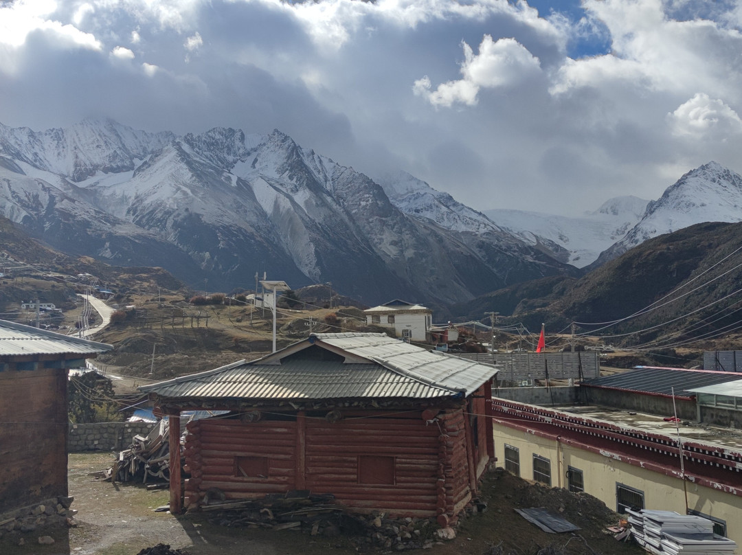 来古冰川景点图片