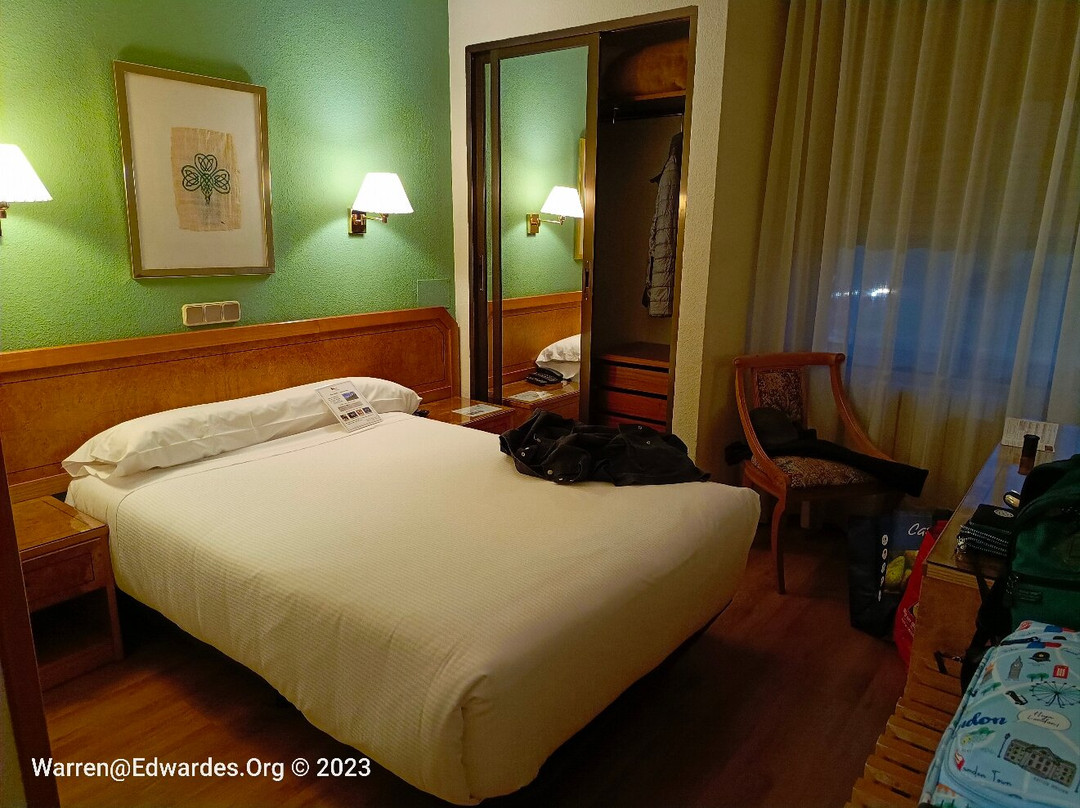 唐卡梅洛酒店主图