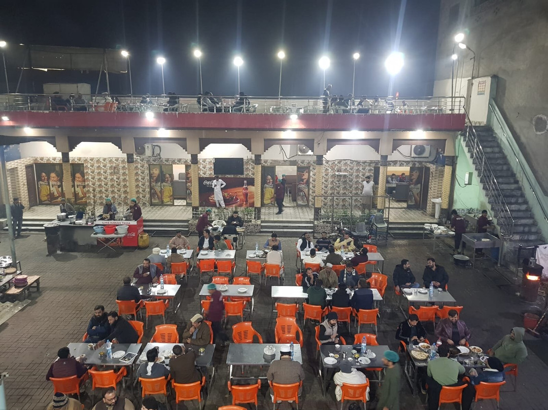 Ilyas Dumba Karahi Since 1985