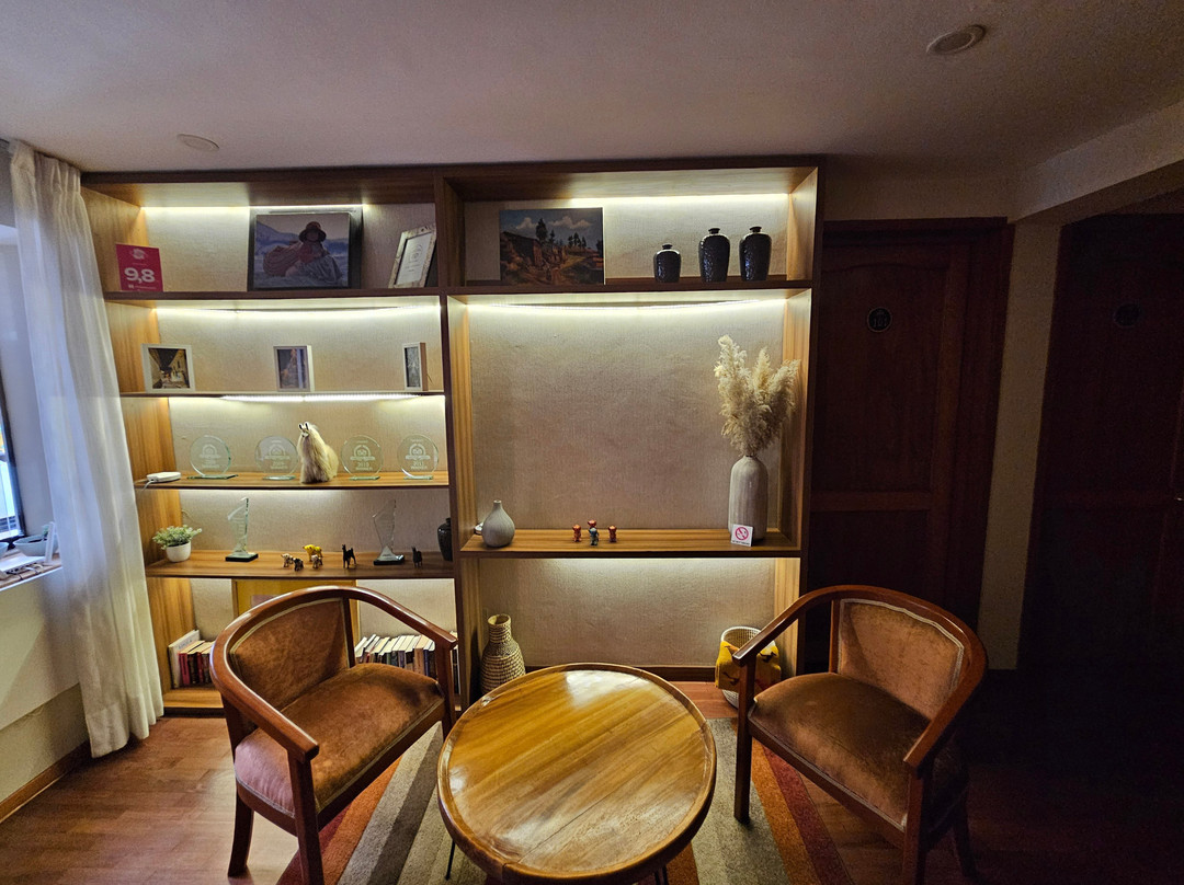 瑟维集团金塔酒店主图