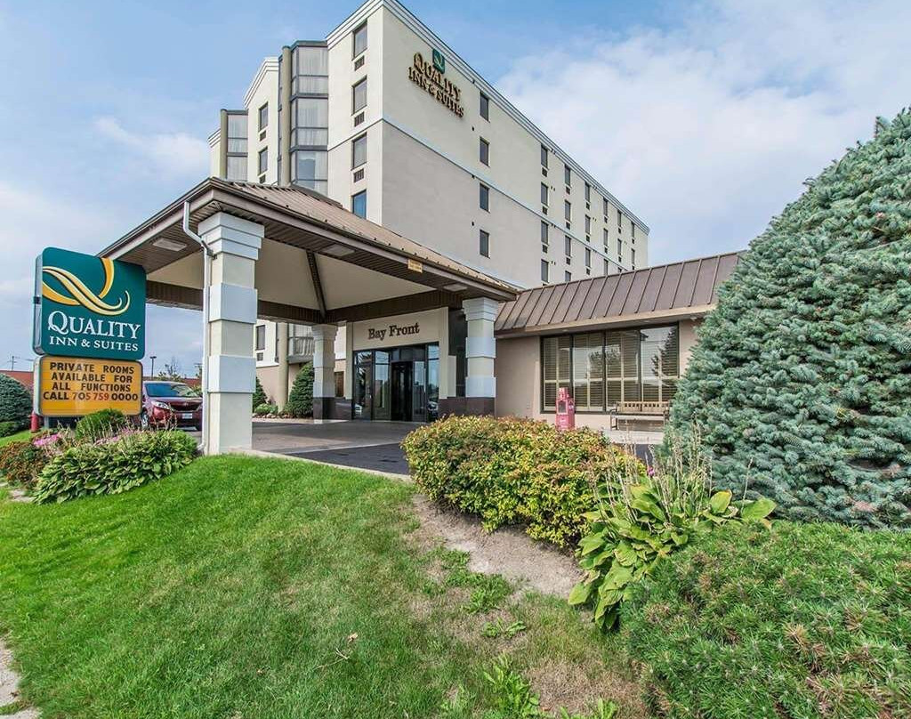 Quality Inn & Suites Bay Front主图