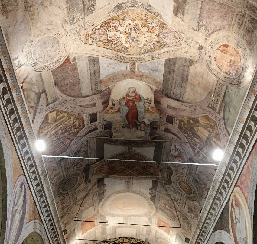 Chiesa di San Salvatore景点图片