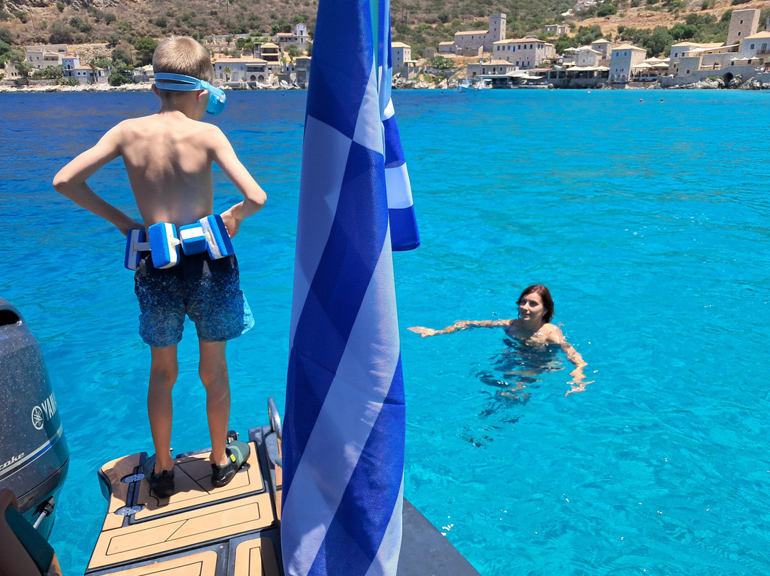 Mani Escape-Kardamili必去景点