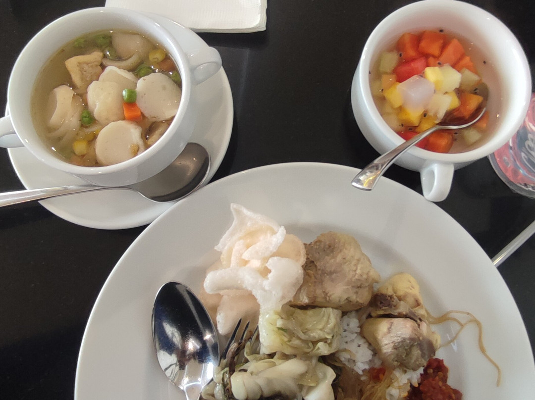 M Bahalap Hotel主图