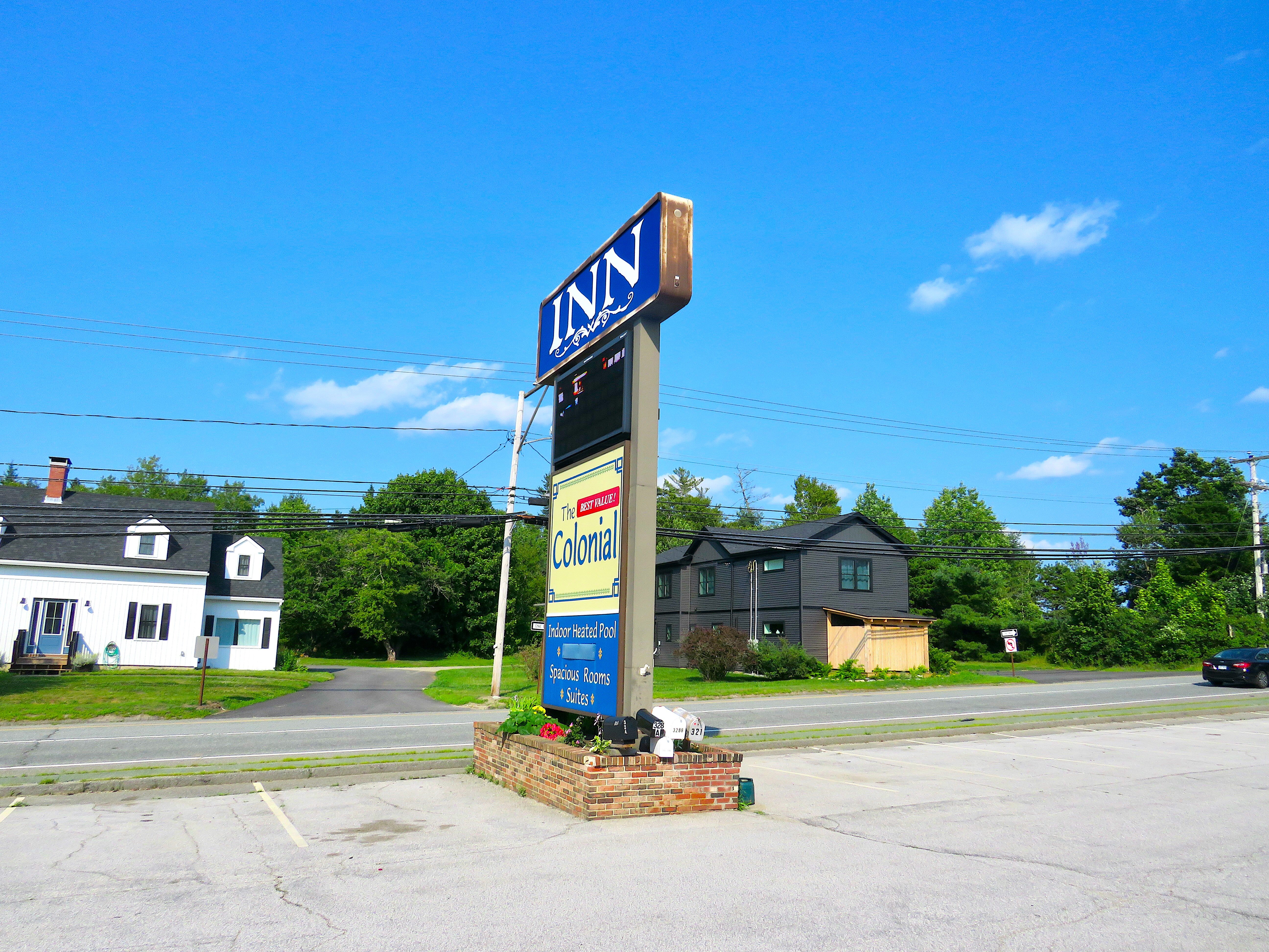 Colonial Inn Ellsworth-浴室