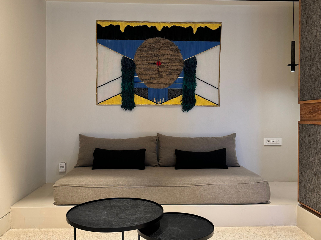 NOŪS Santorini主图