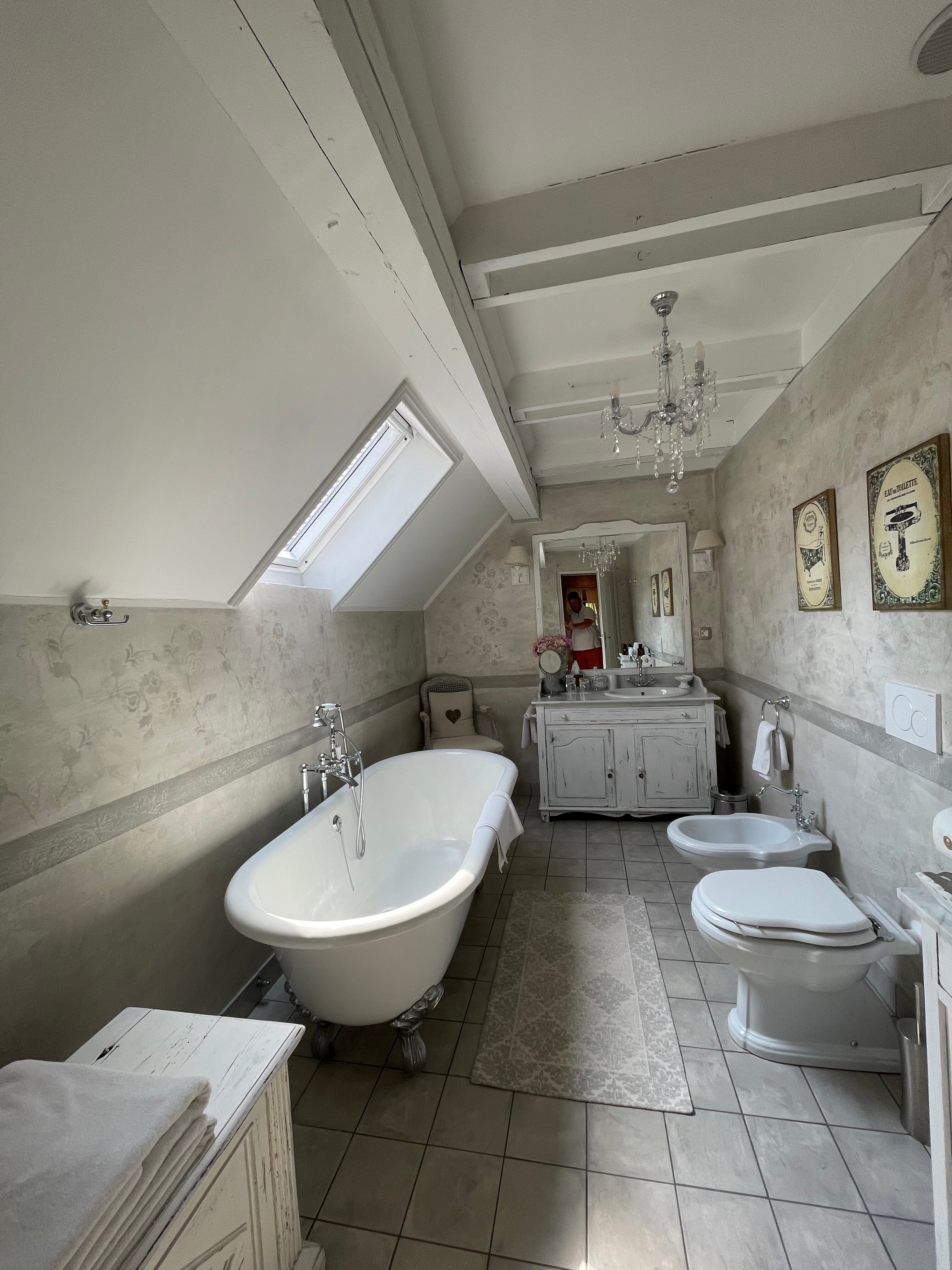Kendov Dvorec Relais & Châteaux-浴室