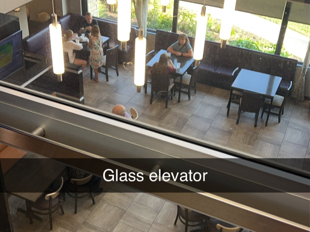 Drury Inn & Suites Kansas City Overland Park主图