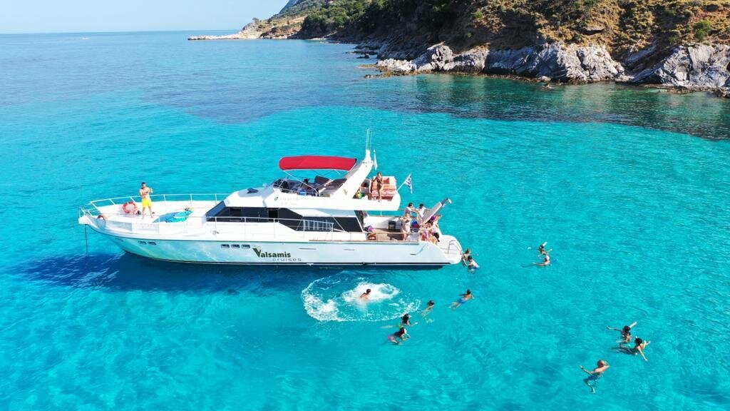 Valsamis cruises景点图片