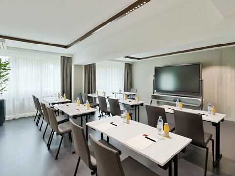 波塞奥地利流行酒店主图