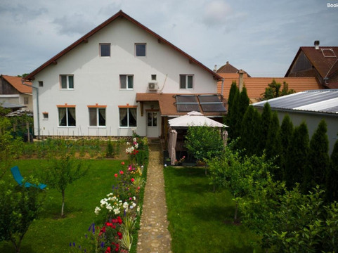 Pensiunea Ileana主图