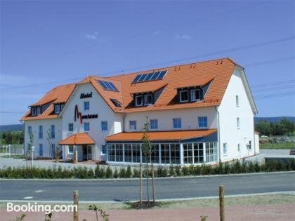 朗恩诺摩塔纳酒店主图