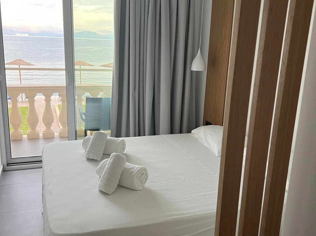 Pontikonisi Hotel & Suites主图