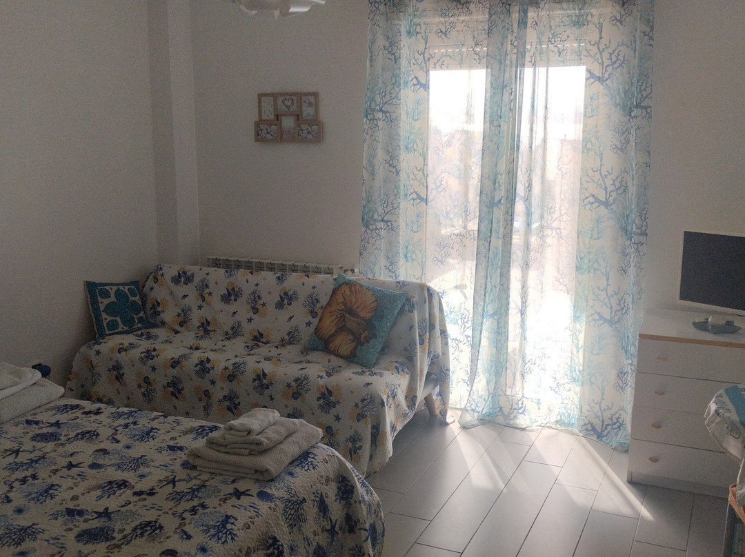 Bed & Breakfast Limoni Sul Mare主图