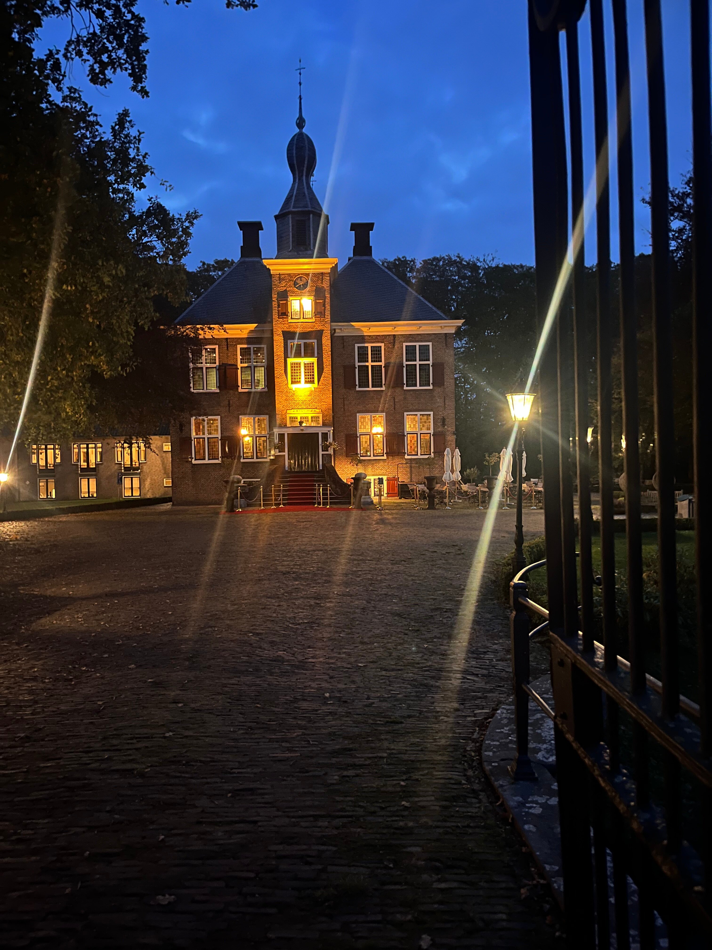 Kasteel de Essenburgh-官方
