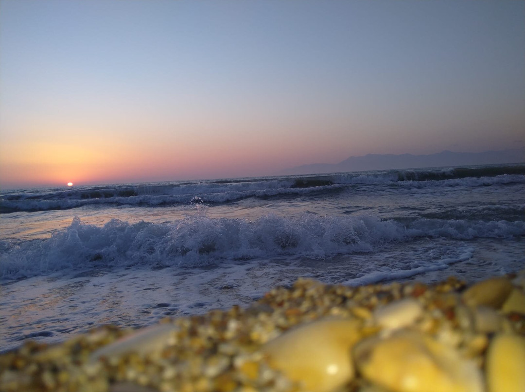 Acharavi Beach Hotel主图