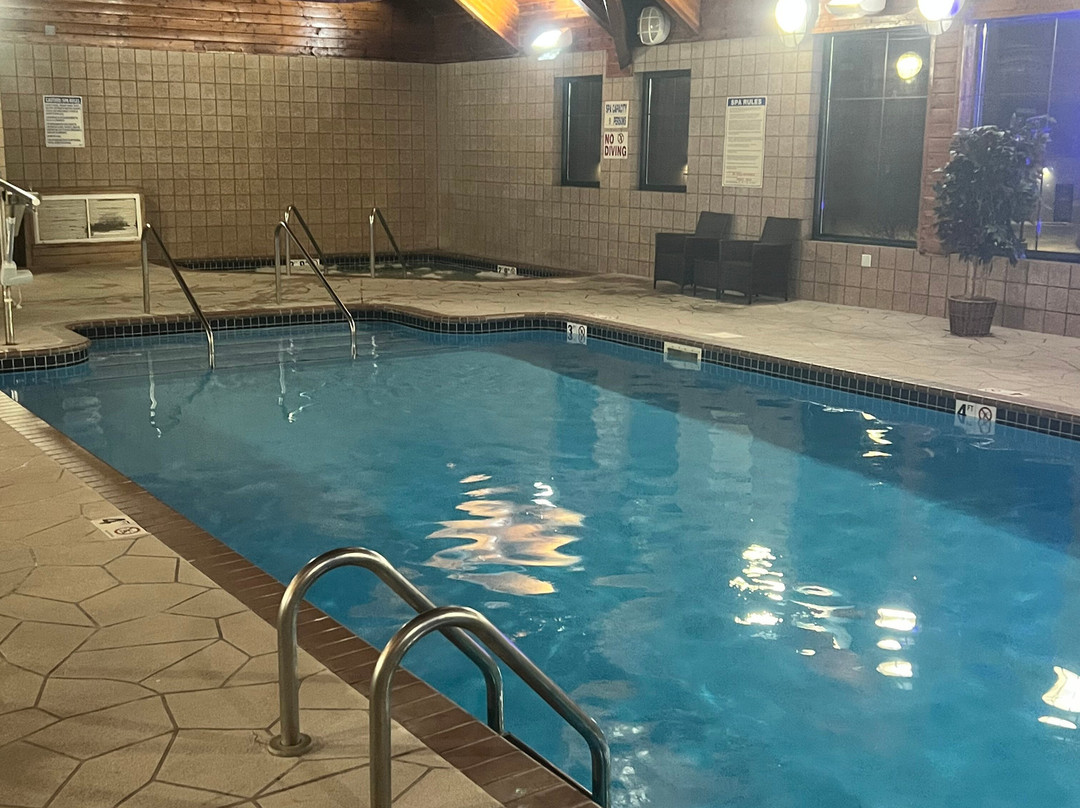 AmericInn by Wyndham Laramie Near University of Wyoming主图