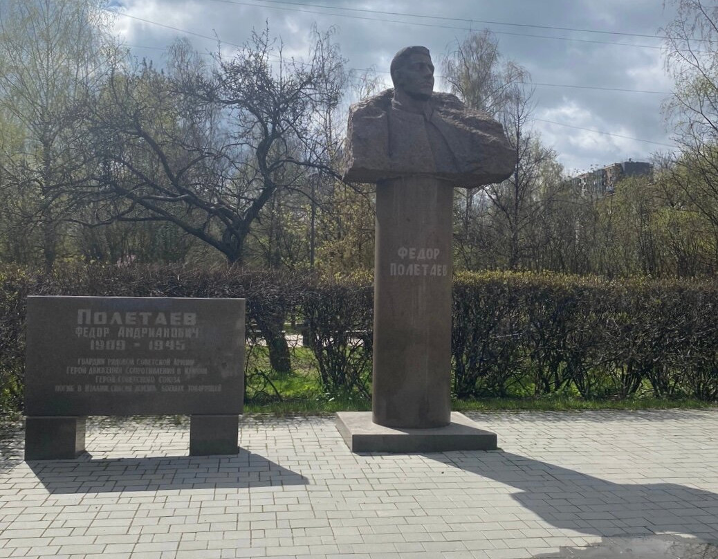 Monument to Fyodor Poletayev景点图片