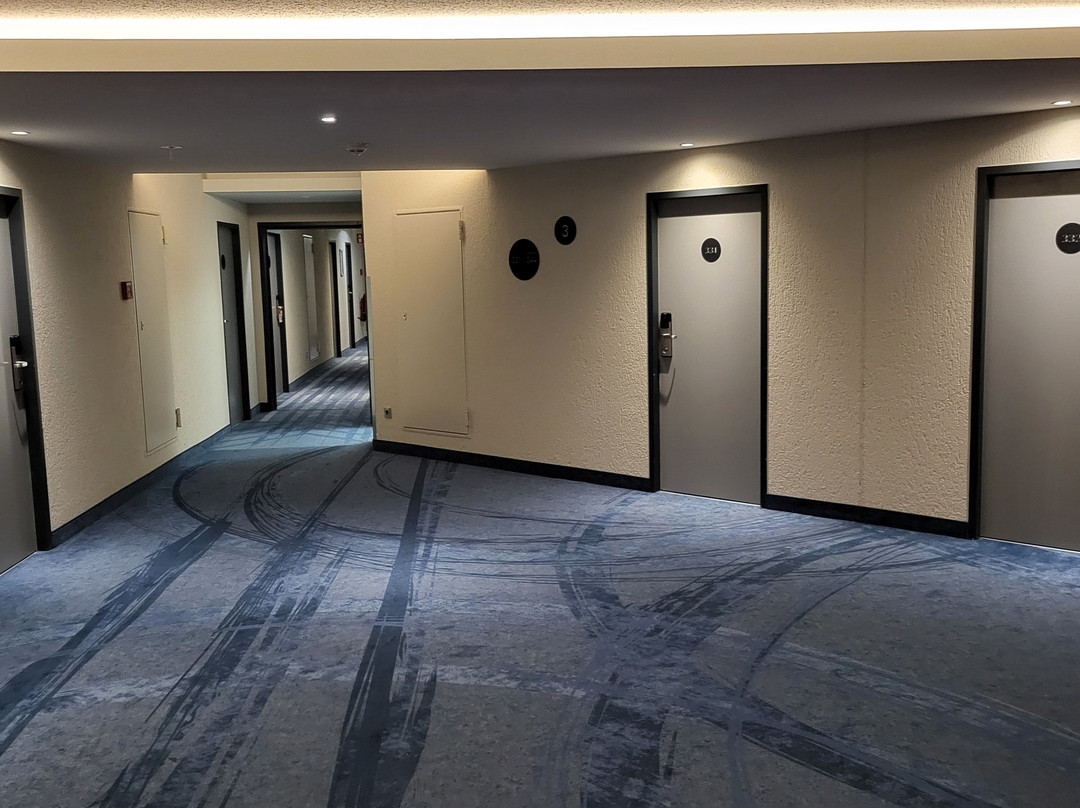 美居酒店弗兰克福特机场店主图