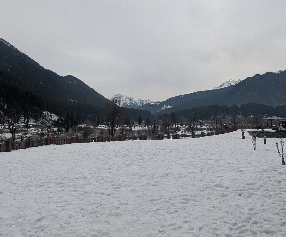 Pahalgam Hotel主图