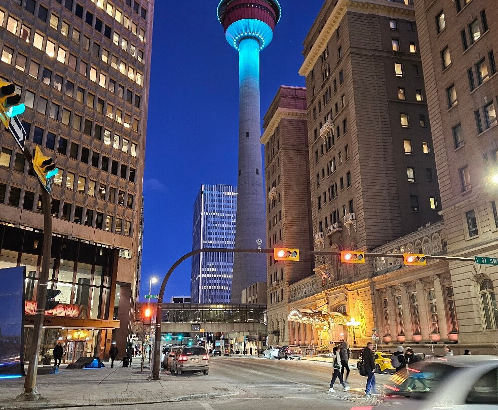 卡尔加里吉门酒店主图