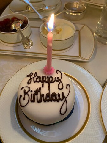 伦敦丽兹酒店主图