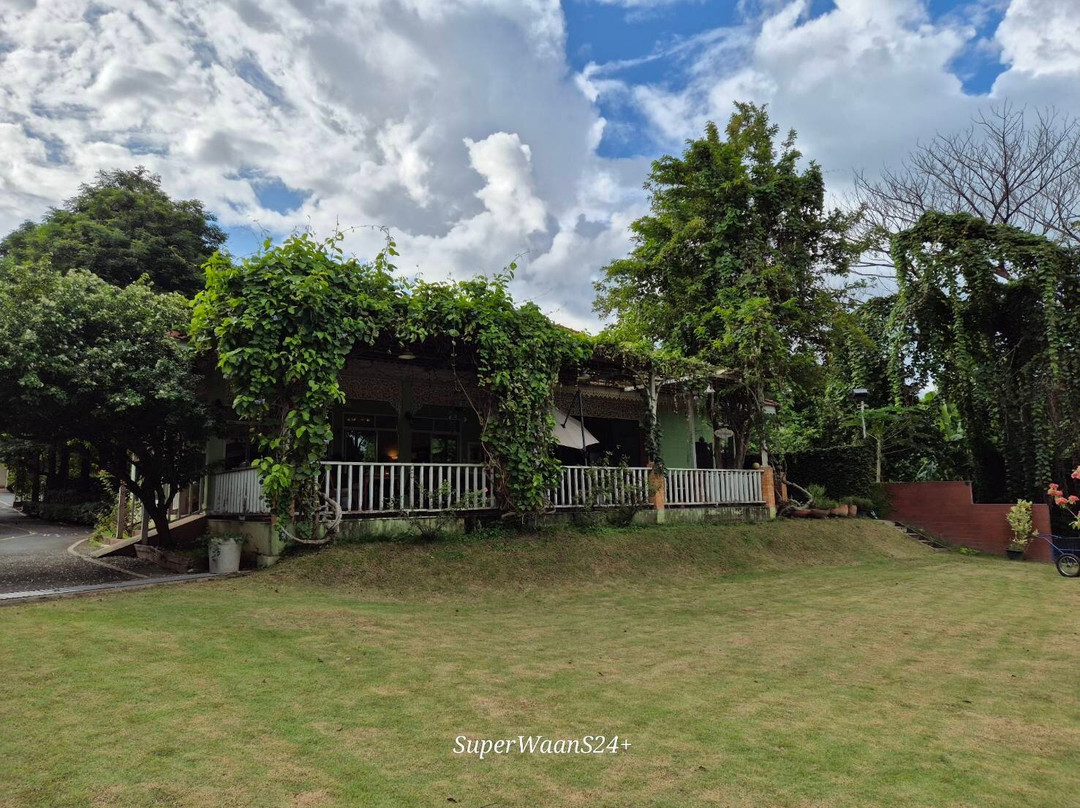 Ruen Maihom Riverside Cottage主图