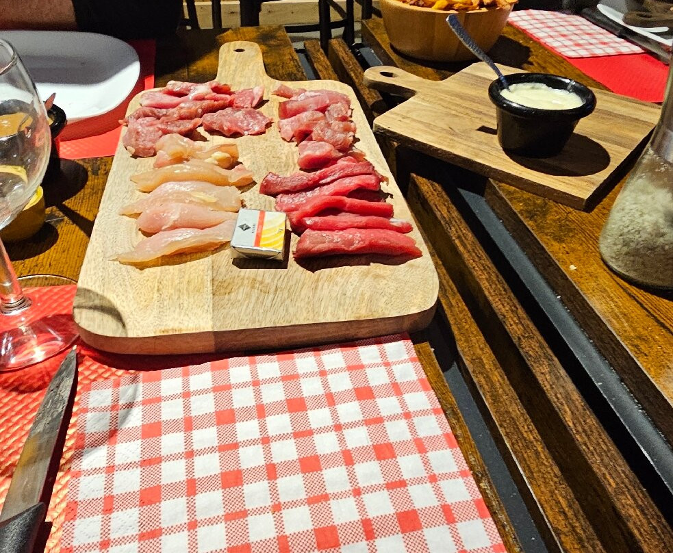 Le Bar A Viande De La Halle
