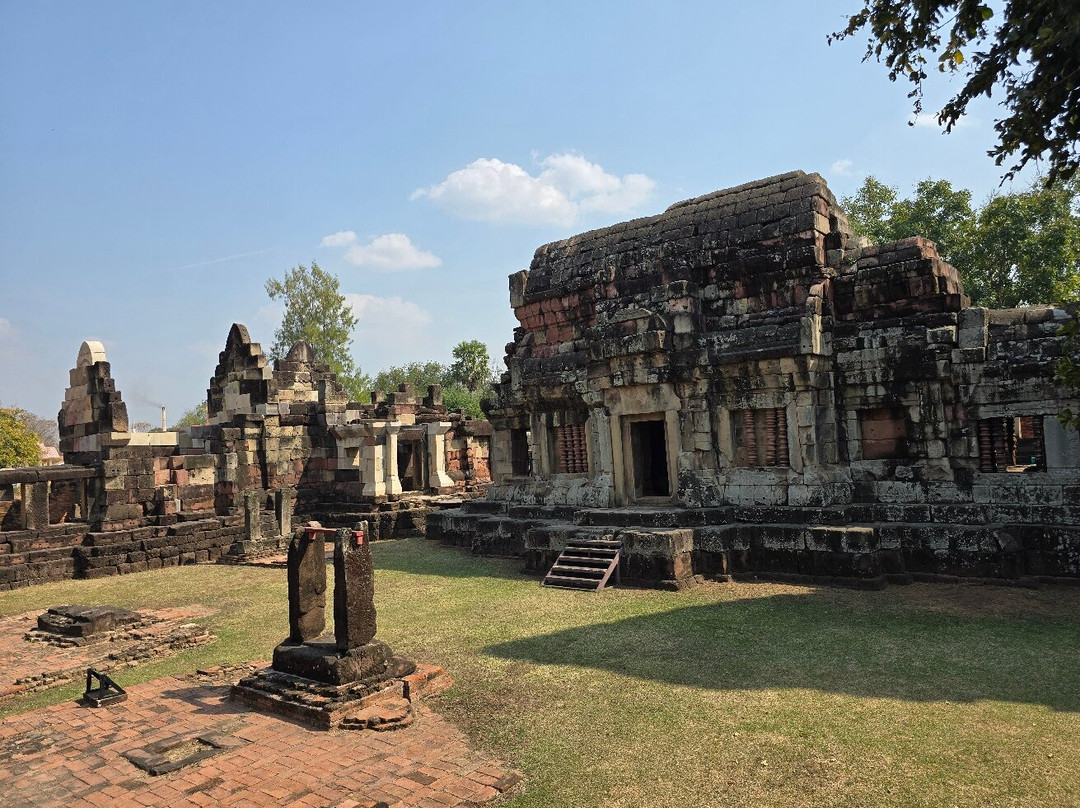 Prasat Hin Phanom Wan景点图片