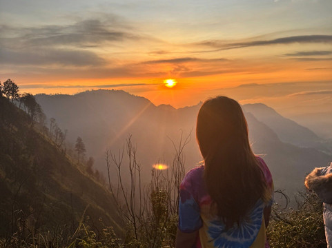 Hi Five IDN-泗水必去景点