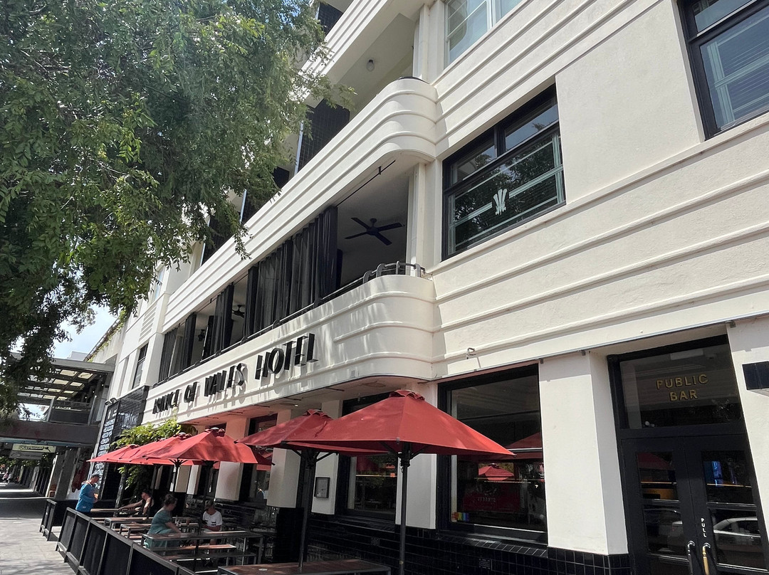 王子大饭店主图