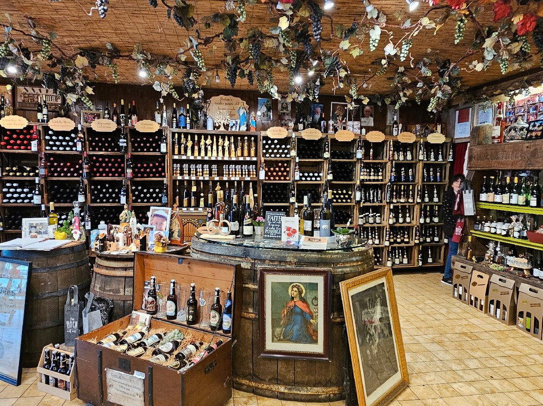 Stefans Wine Paradise-圣戈阿尔必去景点