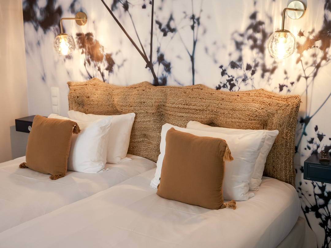Hotel De Biencourt主图