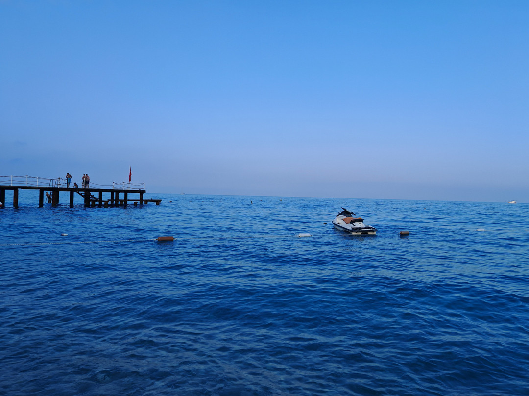 L'Oceanica Beach Resort Hotel主图
