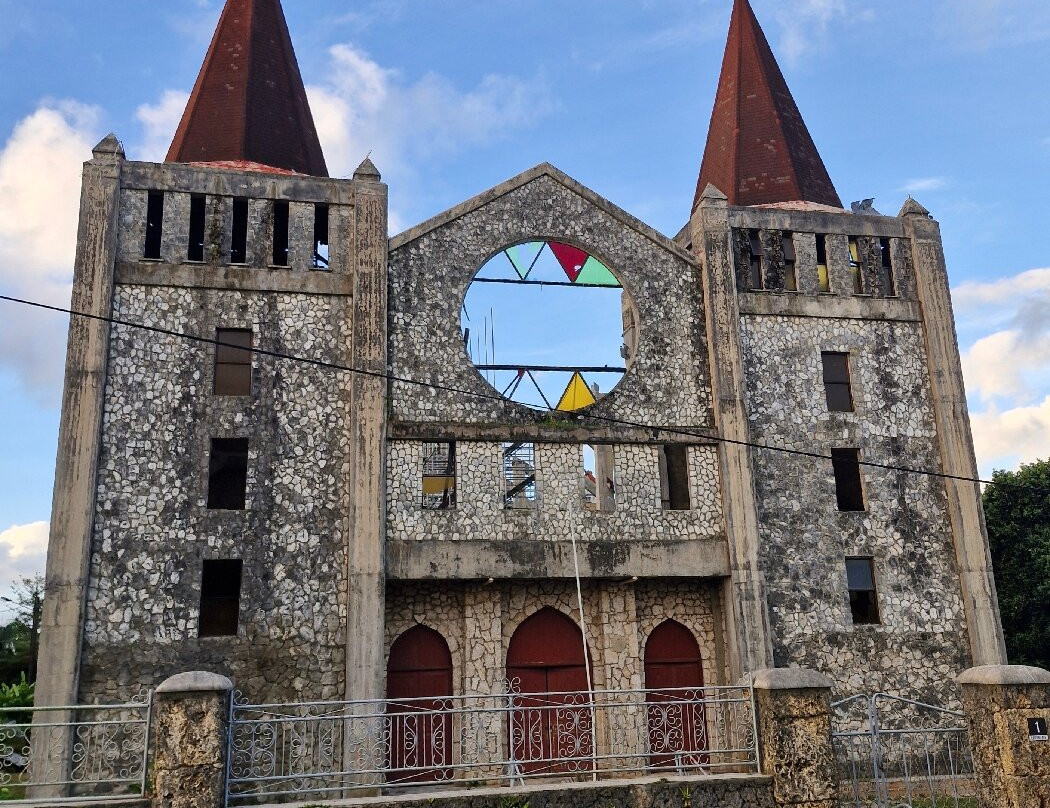 Free Church of Tonga-努库阿洛法必去景点
