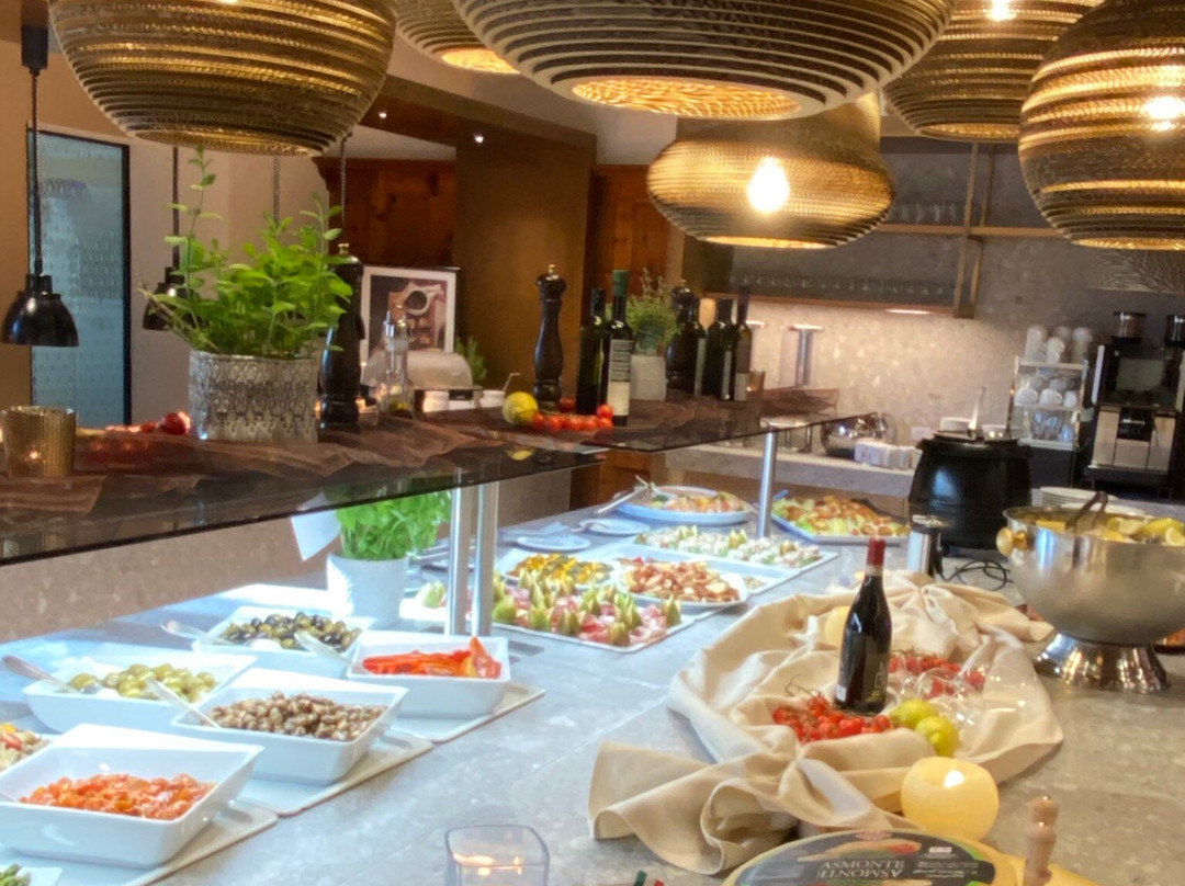 桑恩斯皮特泽酒店主图