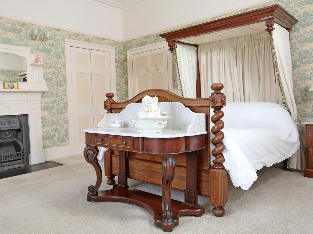 Llangattock Park House Bed and Breakfast