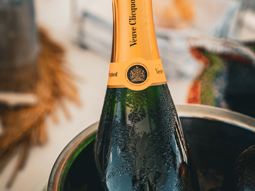 Pyratz, Gourmet Sailing-辛普森湾必去景点