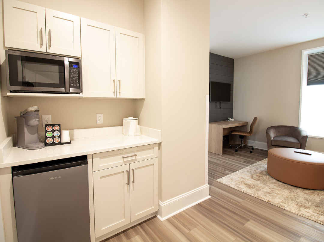 Bask Hotel at Big Rock Landing主图