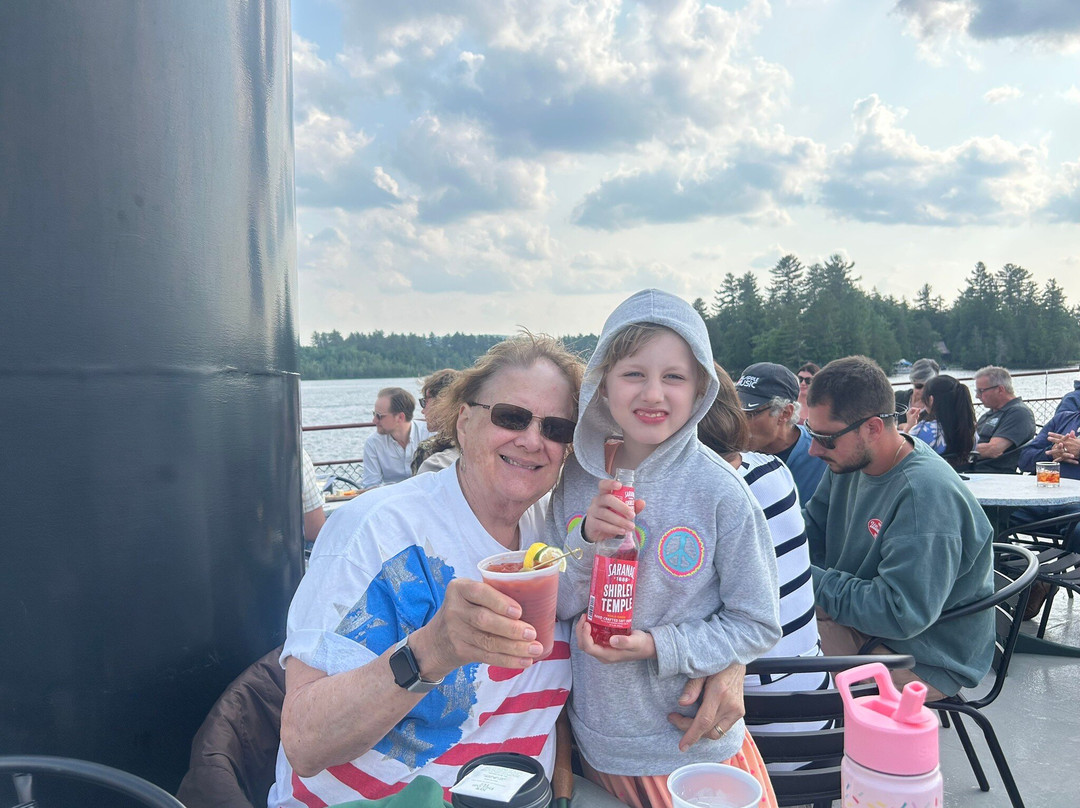 Raquette Lake Navigation Co-Raquette Lake必去景点