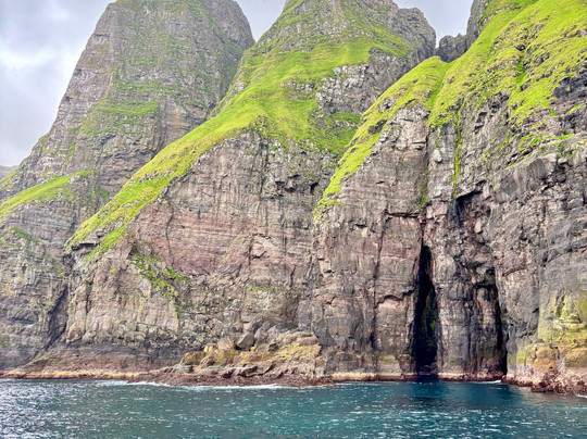 Vestmanna Bird Cliffs-Vestmanna必去景点