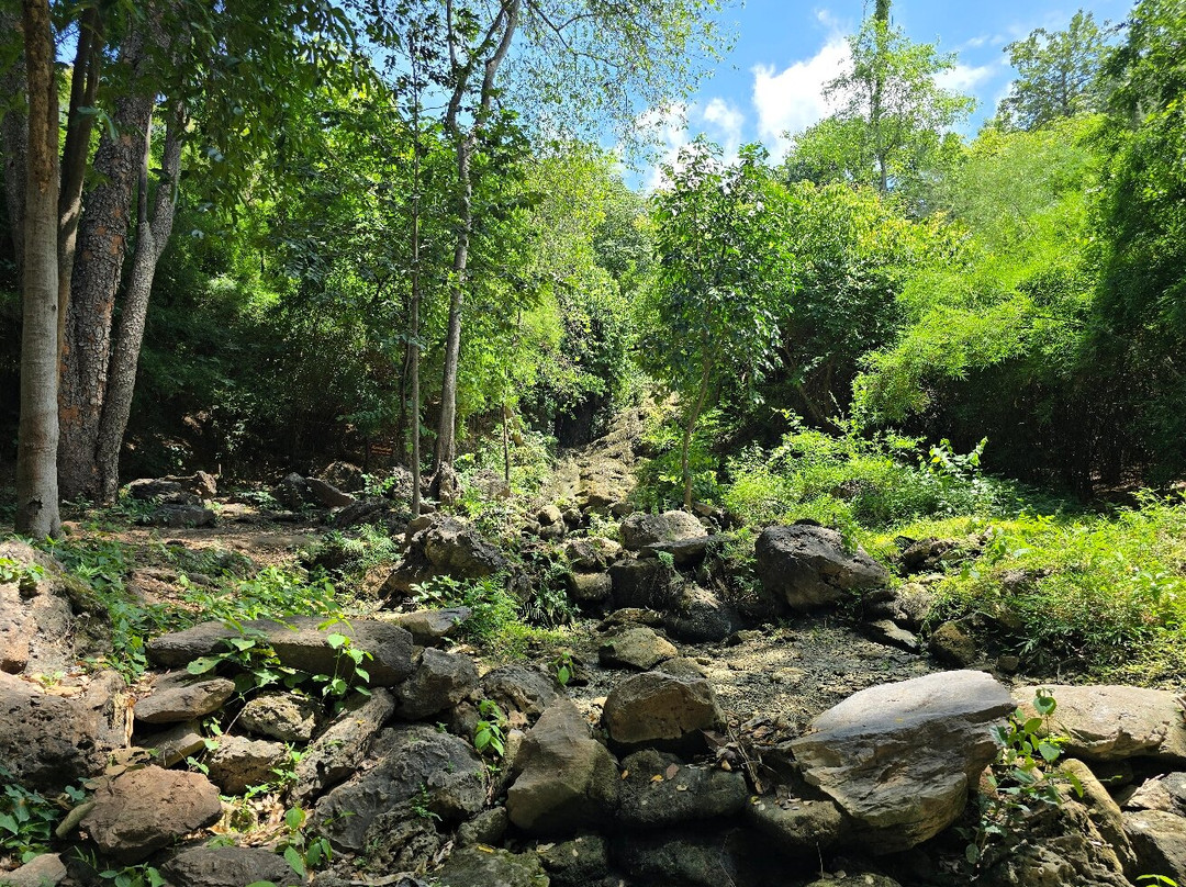 Phu Muang Forest Park-乌通必去景点