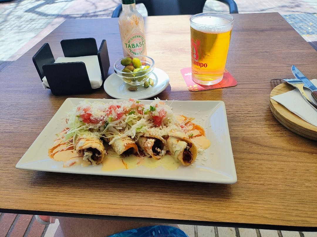 La Esquinita Hondurana