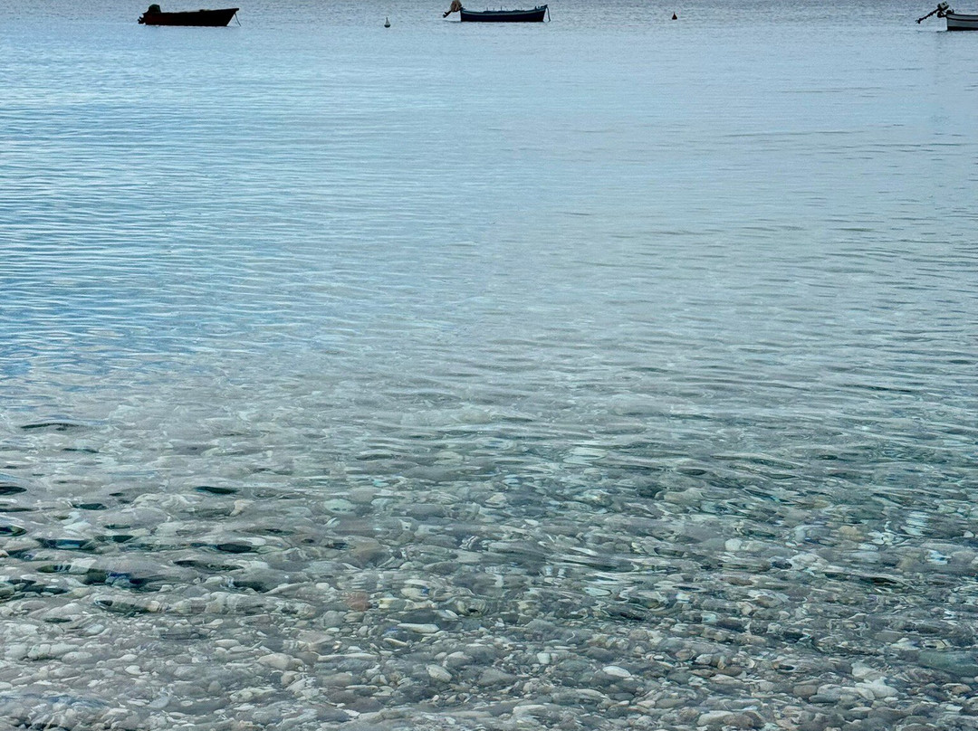 La Spiaggia Libera di Letojanni-Letojanni必去景点