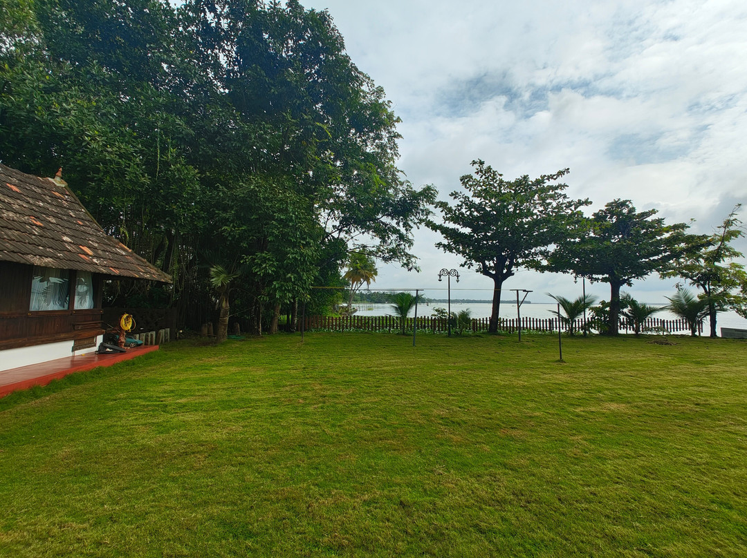 Shantitheeram Ayurveda主图