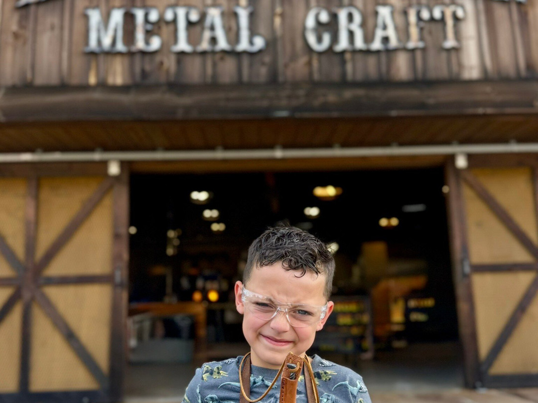 Iron Mountain Metal Craft-皮金福奇必去景点